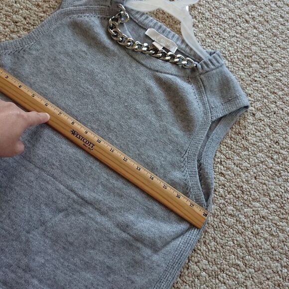 Michael Michael Kors gray short sleeve  Sweater W/ silver Chain - Picture 6 of 12